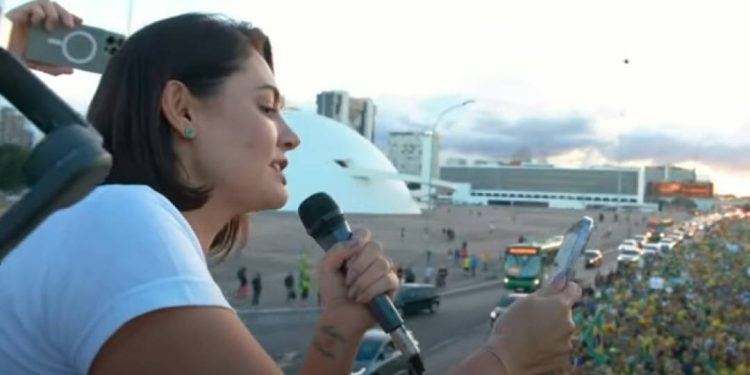 bolsonarismo-espera-ascensao-de-michelle-apos-medidas-contra-ex-presidente