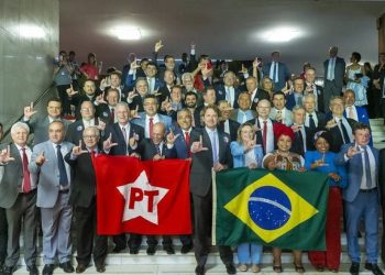 esquerda-sai-em-defesa-dos-ministros-do-stf-contra-sancoes-de-trump