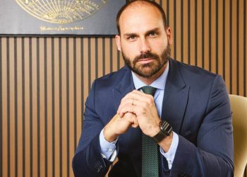 o-isolamento-de-eduardo-bolsonaro-em-manobra-no-congresso