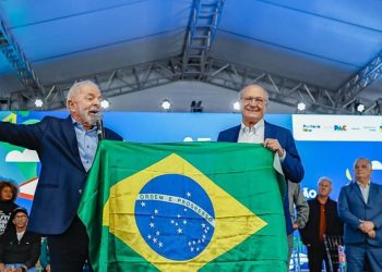 o-negociador:-alckmin-faz-contraponto-a-lula-e-ganha-protagonismo-com-tarifaco