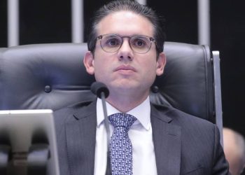 apos-prisao-de-carla,-motta-diz-que-cabe-a-camara-votar-perda-de-mandato