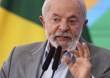 lula-diz-que-interferencia-de-trump-no-brasil-e-“inaceitavel”