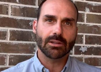 eduardo-bolsonaro-diz-que-recebeu-com-tristeza-prisao-do-pai