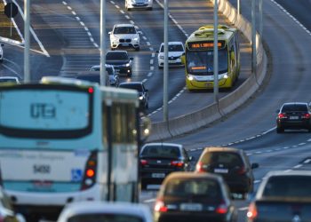 governo-federal-recebe-sugestoes-para-levar-internet-a-rodovias