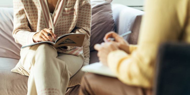 amplificadores-de-experiencias:-como-os-psicodelicos-estao-mudando-a-psicoterapia