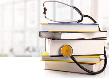 cursos-de-medicina-com-baixo-desempenho-poderao-ter-vagas-reduzidas-ou-serem-encerrados