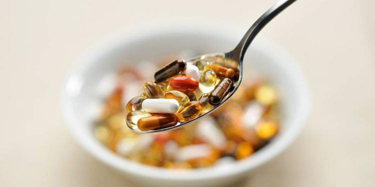 suplementos-na-mira:-eles-prometem-corpos-esbeltos,-mas-todo-cuidado-e-pouco