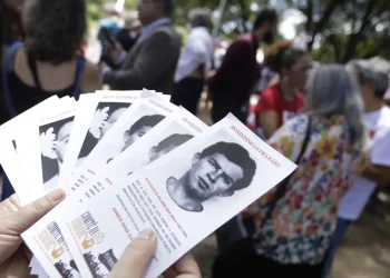 familias-recebem-certidoes-de-obito-retificadas-de-vitimas-da-ditadura