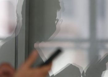 compradores-de-celular-com-restricao-criminal-sao-notificados-em-sp