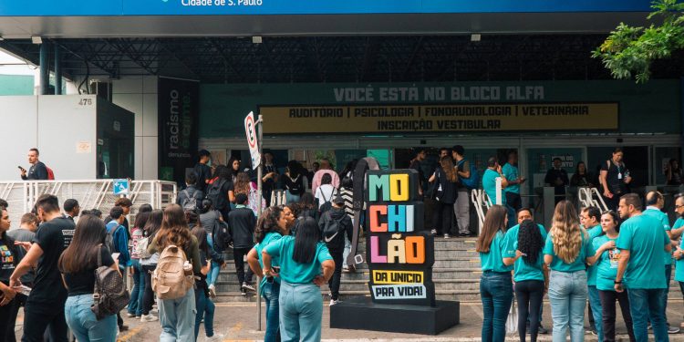feira-de-profissoes-promove-oficinas-e-bolsas-de-estudo-em-cinco-estados
