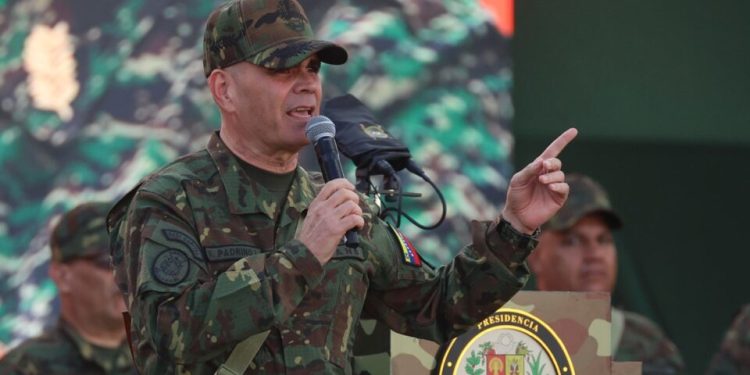 venezuela-diz-que-avioes-de-combate-dos-eua-voaram-perto-do-seu-litoral:-“assedio”