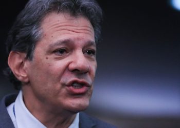 apos-derrubada-do-iof,-haddad-vai-levar-alternativas-para-lula