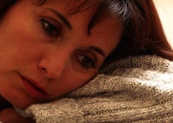 menopausa:-quando-os-hormonios-diminuem,-a-pele-sente