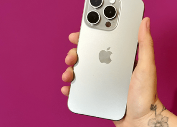 iphone-17-bate-recorde-de-vendas,-e-apple-mira-us$-4-tri-em-valor-de-mercado