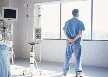 ‘medicos-de-almas-e-de-homens’:-o-verdadeiro-sentido-da-medicina