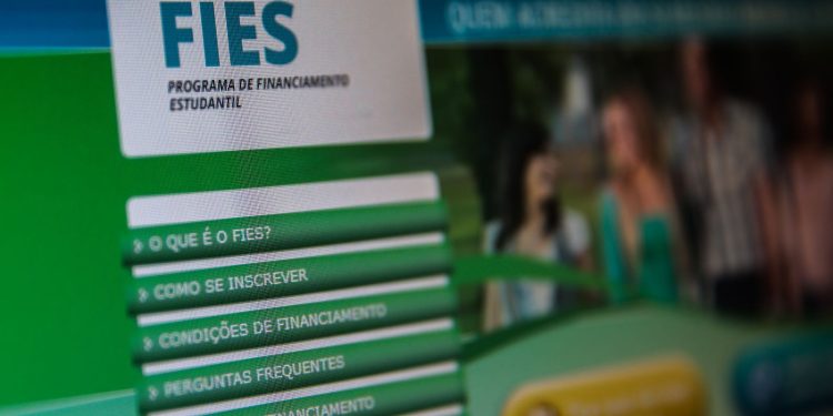 inscricoes-para-vagas-remanescentes-do-fies-abrem-nesta-quinta-(23)