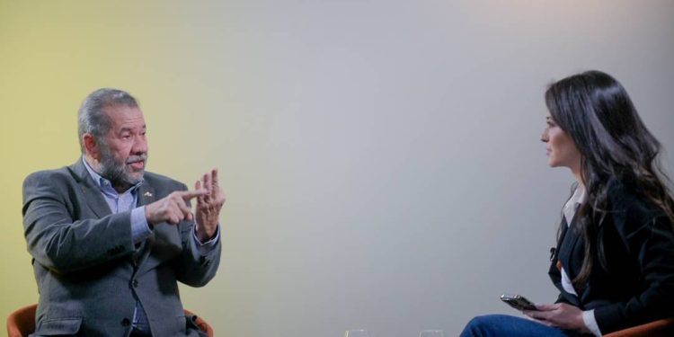 ‘foi-um-terror’:-lupi-fala-a-veja-sobre-a-mafia-bilionaria-que-agia-dentro-do-inss