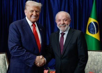 malasia:-presidente-lula-se-encontra-com-trump-para-negociar-tarifaco