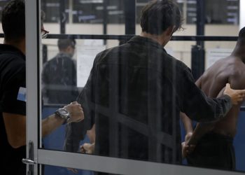 ministros-farao-reuniao-de-emergencia-com-castro-nesta-quarta-feira