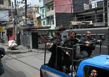 operacao-no-rio-antecipa-guerra-eleitoral-entre-direita-e-esquerda-nas-redes