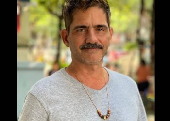 vinicius coimbra-(cineasta):-“a-omissao-custa-caro.-e-a-conta-ja-chegou”