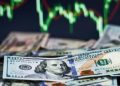 dolar-opera-volatil-e-bolsa-busca-novo-recorde-no-fechamento-de-outubro