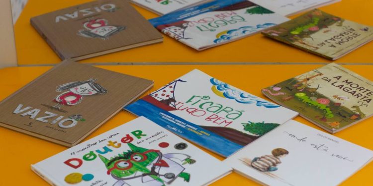 luto-na-infancia:-novas-abordagens-dao-as-criancas-o-direito-de-expressar-sentimentos