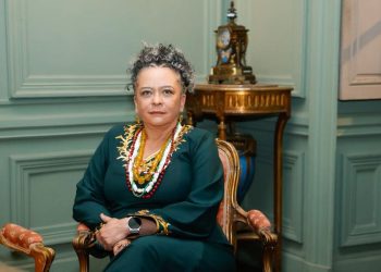 1a-negra-imortal:-escritora-ana-maria-goncalves-toma-posse-na-abl