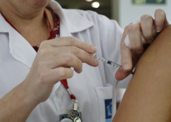 opas-retira-certificado-de-regiao-livre-do-sarampo-nas-americas