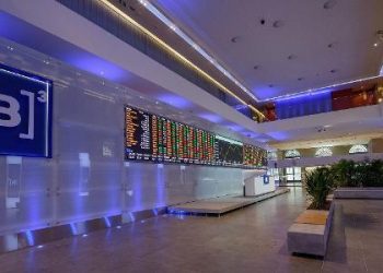 b3-marca-para-2026-voo-solo-de-sistema-com-tecnologia-do-bitcoin