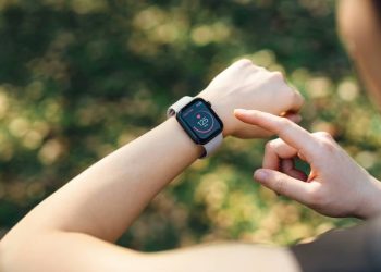 ranking-das-tendencias-fitness-para-2026-destaca-tecnologias-vestiveis-e-exercicios-para-idosos