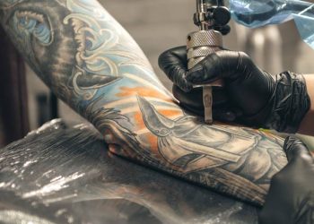 o-que-se-sabe-sobre-a-relacao-entre-tatuagens-e-o-cancer-de-pele