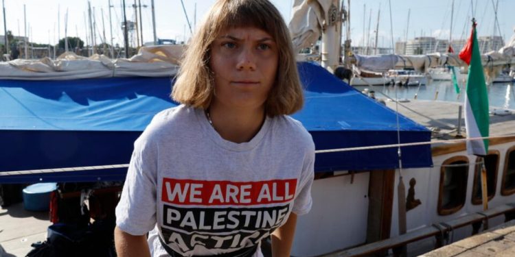 greta-thunberg-e-detida-em-protesto-pro-palestina