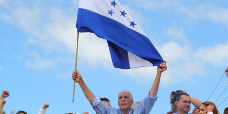 candidato-de-trump-vence-eleicoes-em-honduras-sob-protestos-da-esquerda
