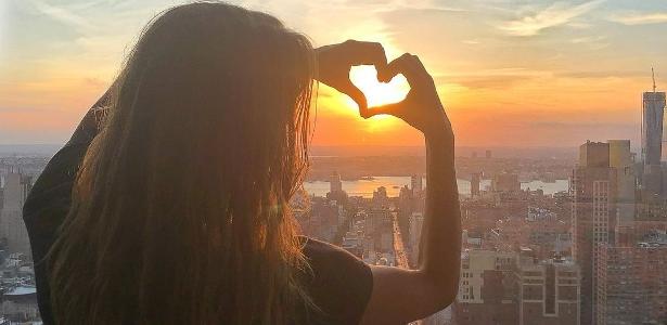 frase-para-foto-de-ano-novo:-60-ideias-de-legendas-para-posts-na-virada