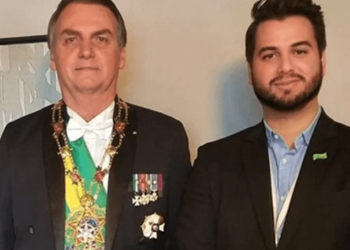 prisao-de-filipe-martins-repercute-entre-apoiadores-e-governo:-‘canetada’