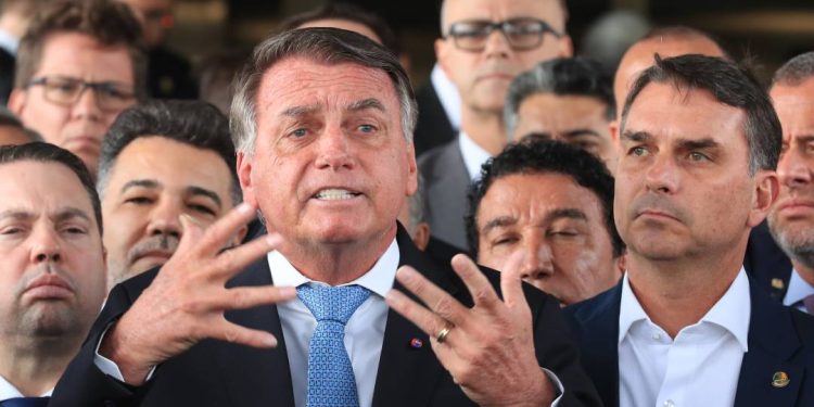 a-estrategia-do-cla-bolsonarista-para-manter-protagonismo-em-2026