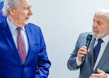 lewandowski-avisa-auxiliares-que-pretende-deixar-ministerio-nesta-semana
