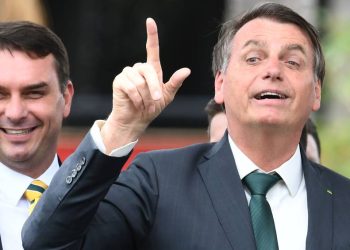 levantamento-mostra-como-acidente-com-bolsonaro-na-pf-impactou-nas-redes