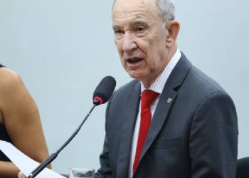 ex-chefao-do-pt-pede-cassacao-de-bolsonarista-que-associou-partido-de-lula-ao-narcotrafico