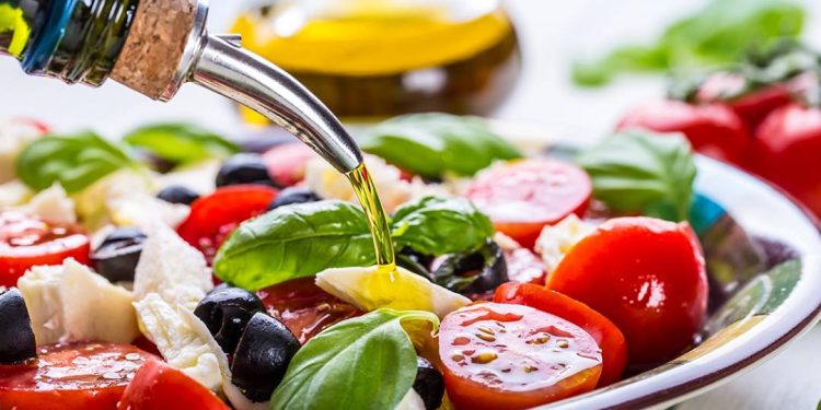 a-dieta-associada-ao-menor-risco-de-miopia,-segundo-novo-estudo