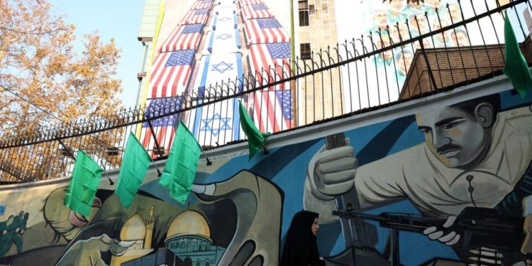 eua-aplicam-sancoes-contra-integrantes-da-cupula-do-ira-por-repressao-contra-manifestantes