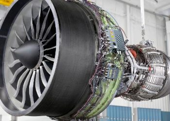 brasil-investe-na-formacao-de-mecanicos-de-aeronaves;-como-se-tornar-um?