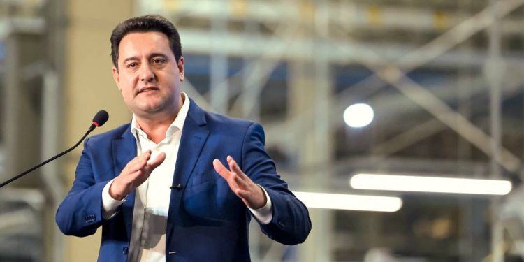 a-estrategia-de-ratinho-junior-para-decidir-se-candidatura-ao-planalto-e-para-valer