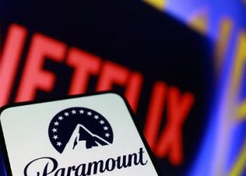 netflix-faz-oferta-em-dinheiro-pela-warner-bros-para-neutralizar-paramount