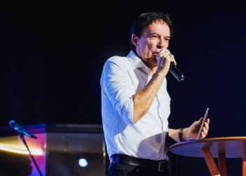 ‘sempre-tem-uma-saida’:-o-que-o-conselheiro-espiritual-de-bolsonaro-diz-a-ele-na-prisao