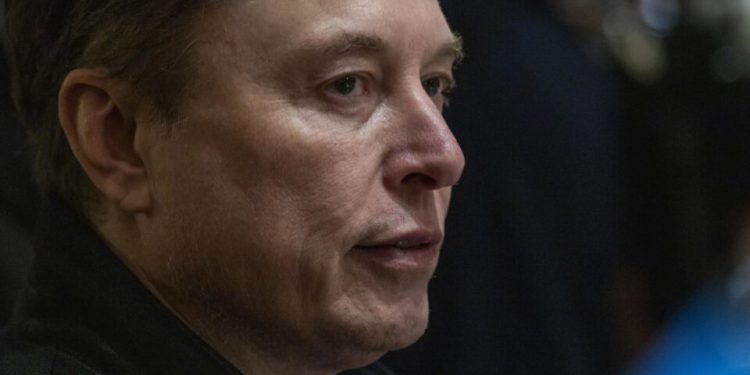 europa-abre-investigacao-contra-o-x-de-musk-por-imagens-sexualizadas-do-grok