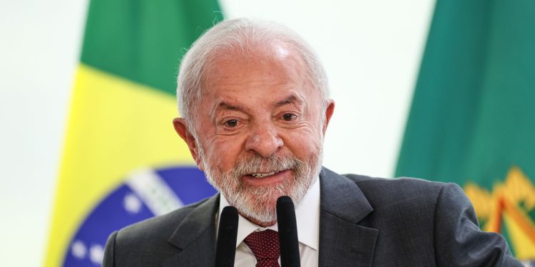 lula-participa-de-forum-que-reune-lideres-da-america-latina-e-caribe