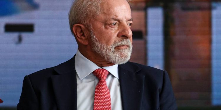 medico-explica-cirurgia-realizada-por-lula