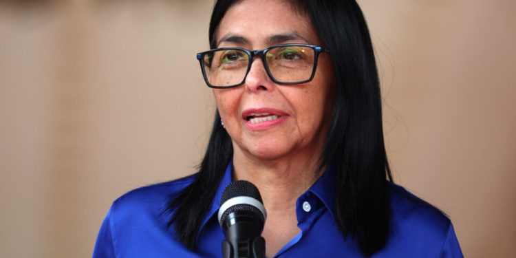 sucessora-de-maduro-propoe-anistia-para-presos-politicos-e-fechamento-de-centro-de-tortura